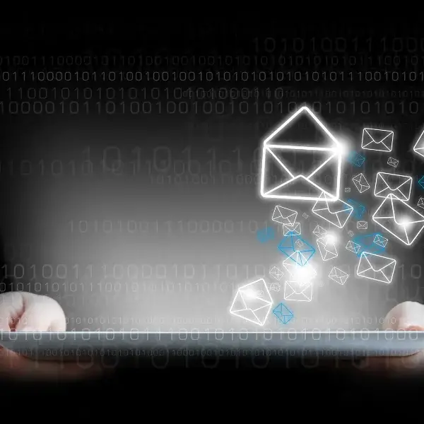 Hvad er phishing mails? (2024) 4 Digitale phishing mails som sendes ud til mange på én gang